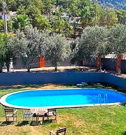 Marinaya 10 Dk Havuzlu Hotel Göcek
